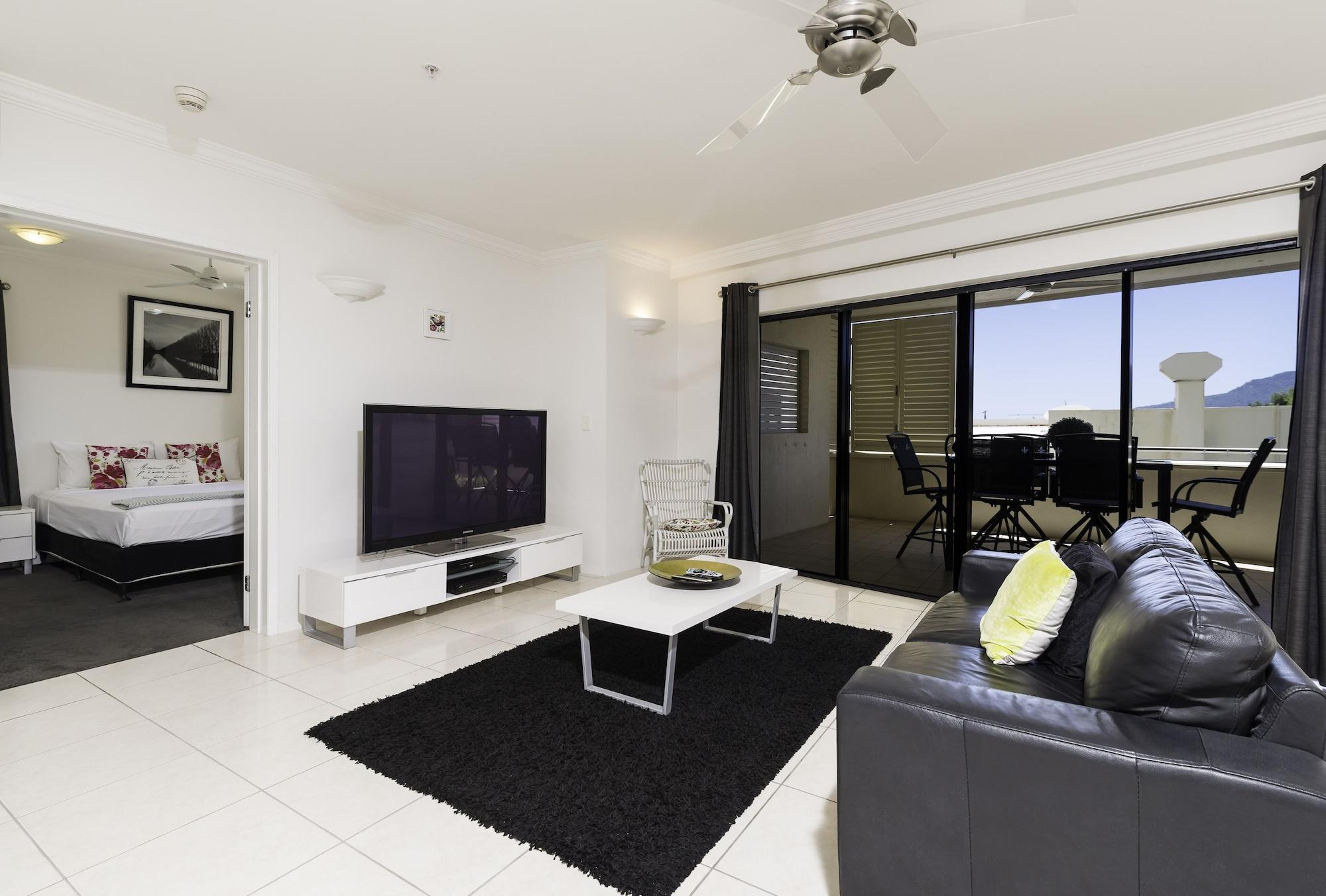 Jack And Newell Holiday Apartments Кэрнс Экстерьер фото