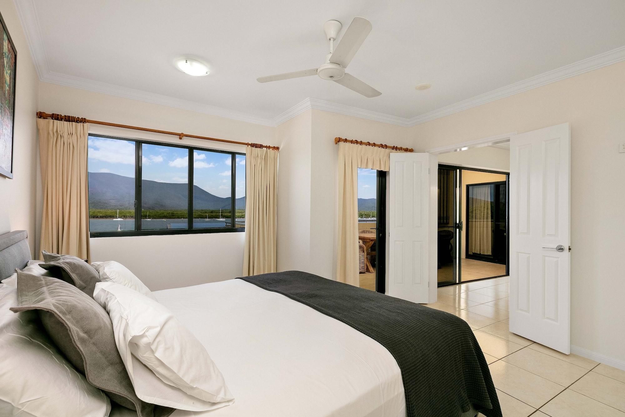 Jack And Newell Holiday Apartments Кэрнс Экстерьер фото