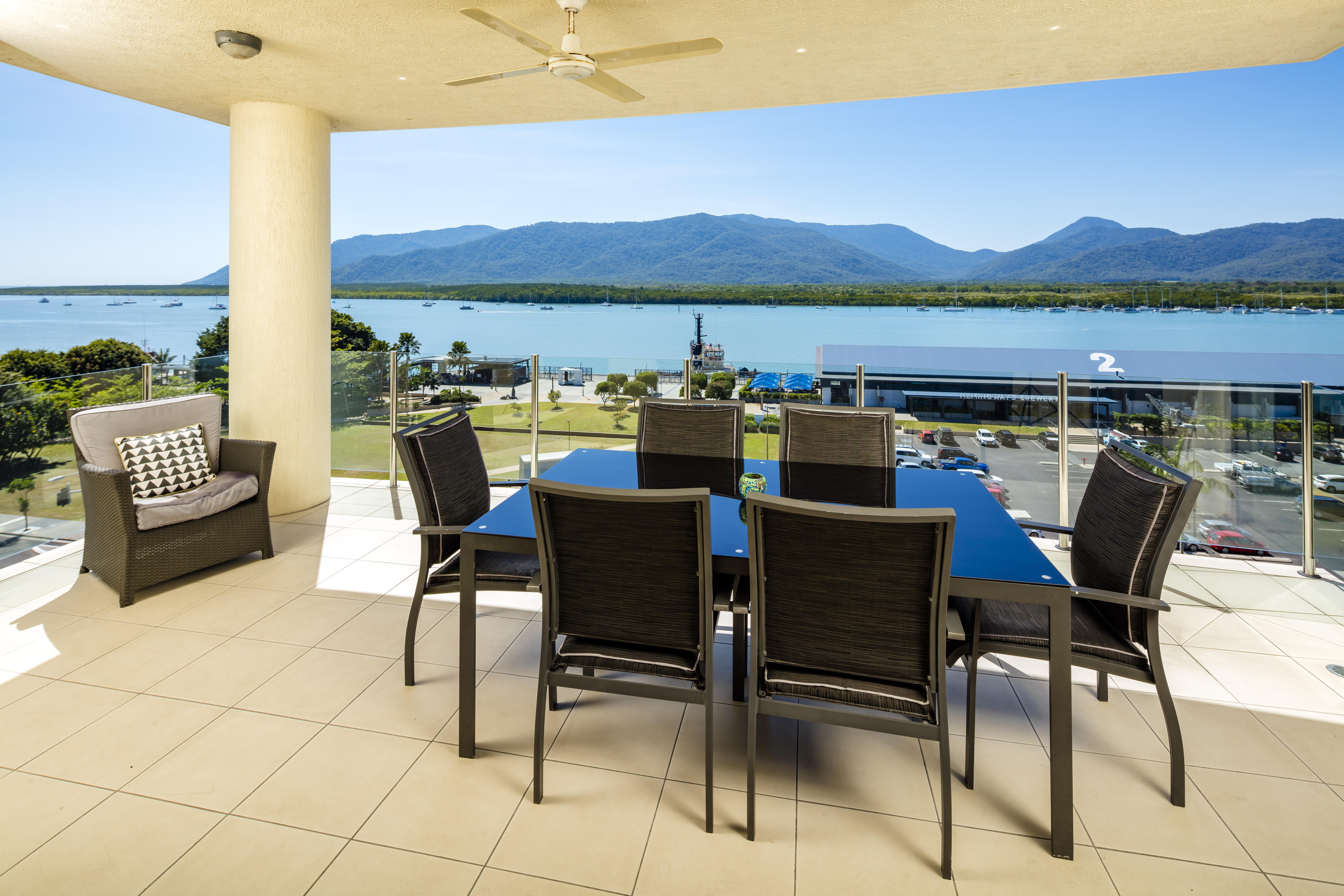 Jack And Newell Holiday Apartments Кэрнс Экстерьер фото
