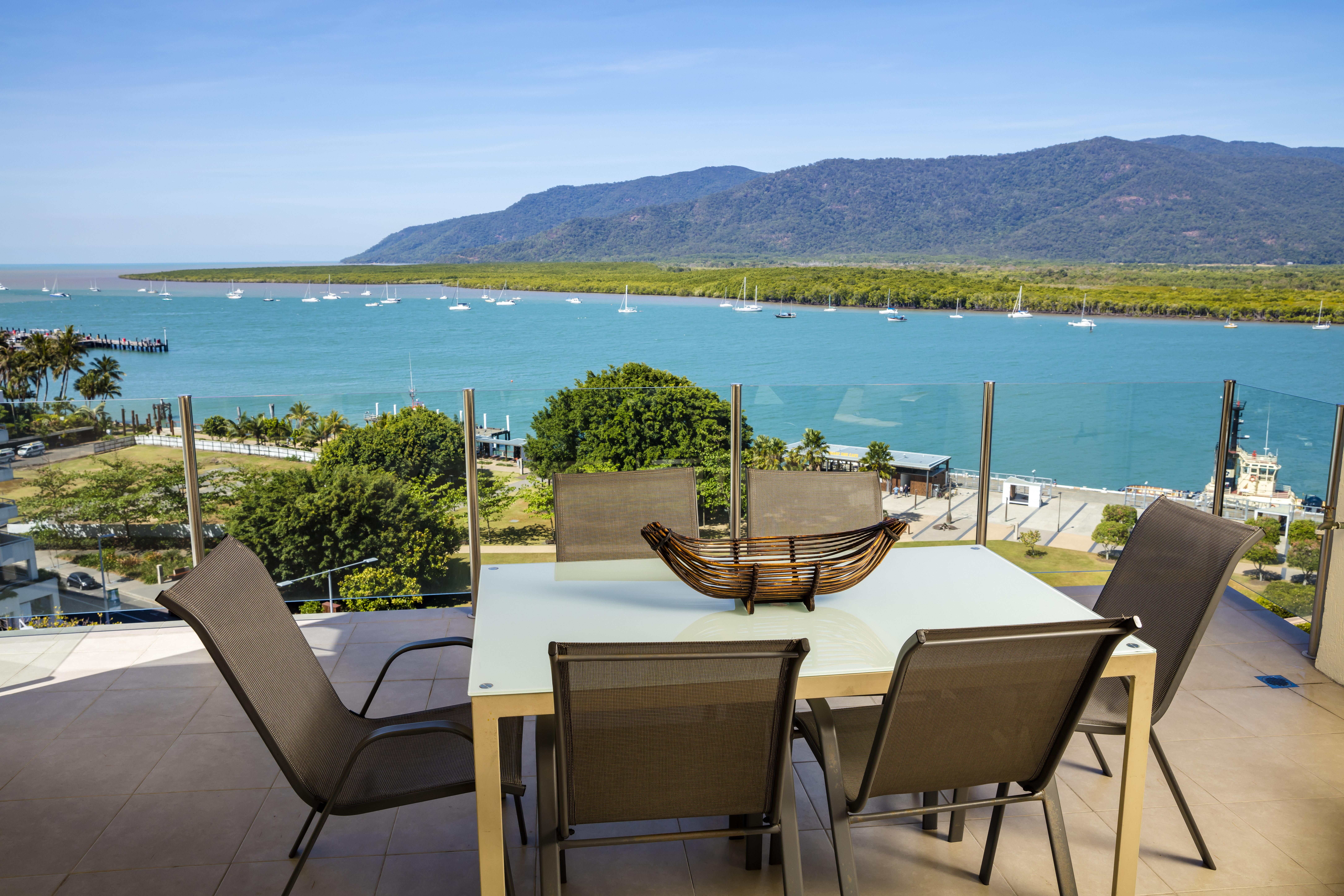 Jack And Newell Holiday Apartments Кэрнс Экстерьер фото