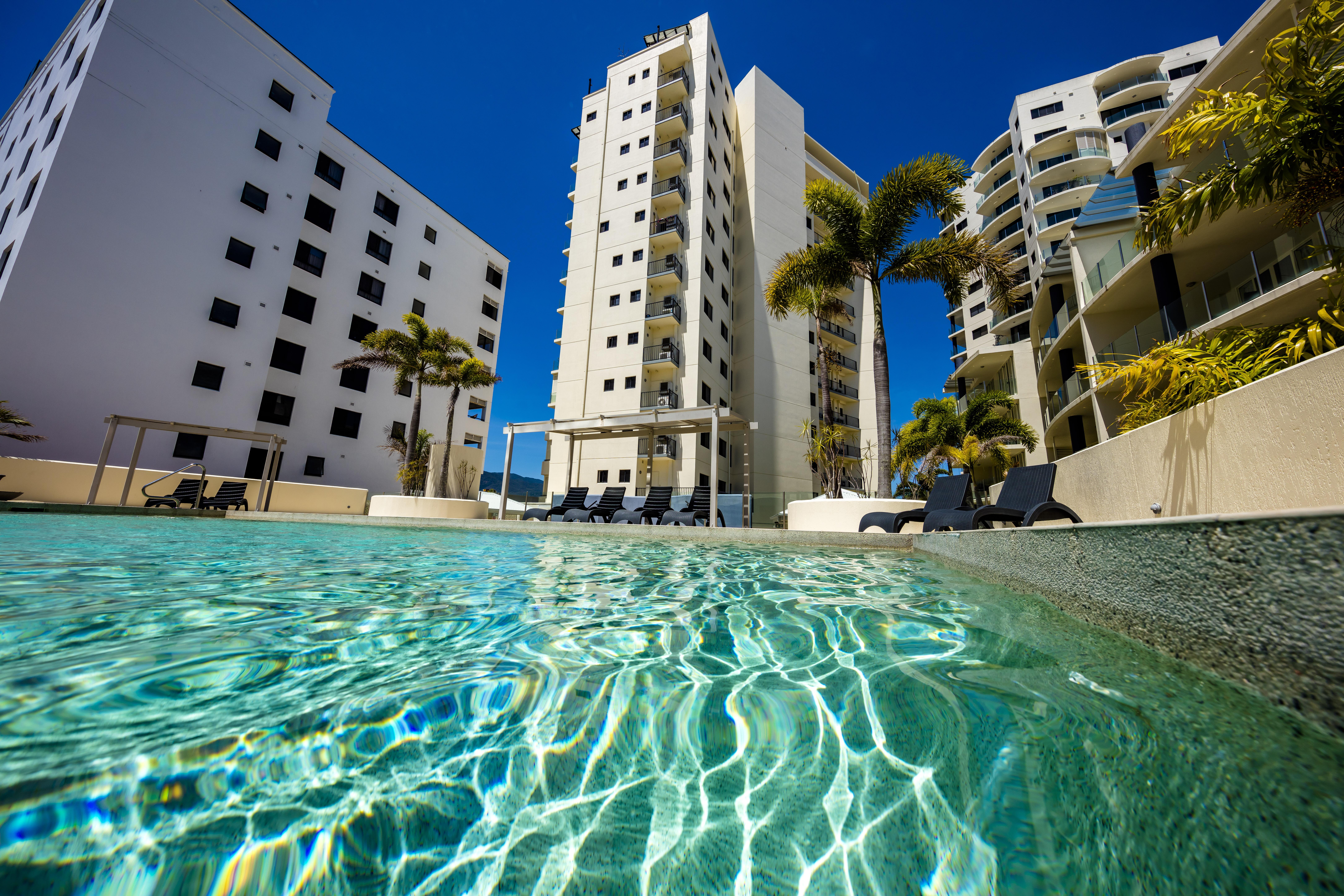 Jack And Newell Holiday Apartments Кэрнс Экстерьер фото