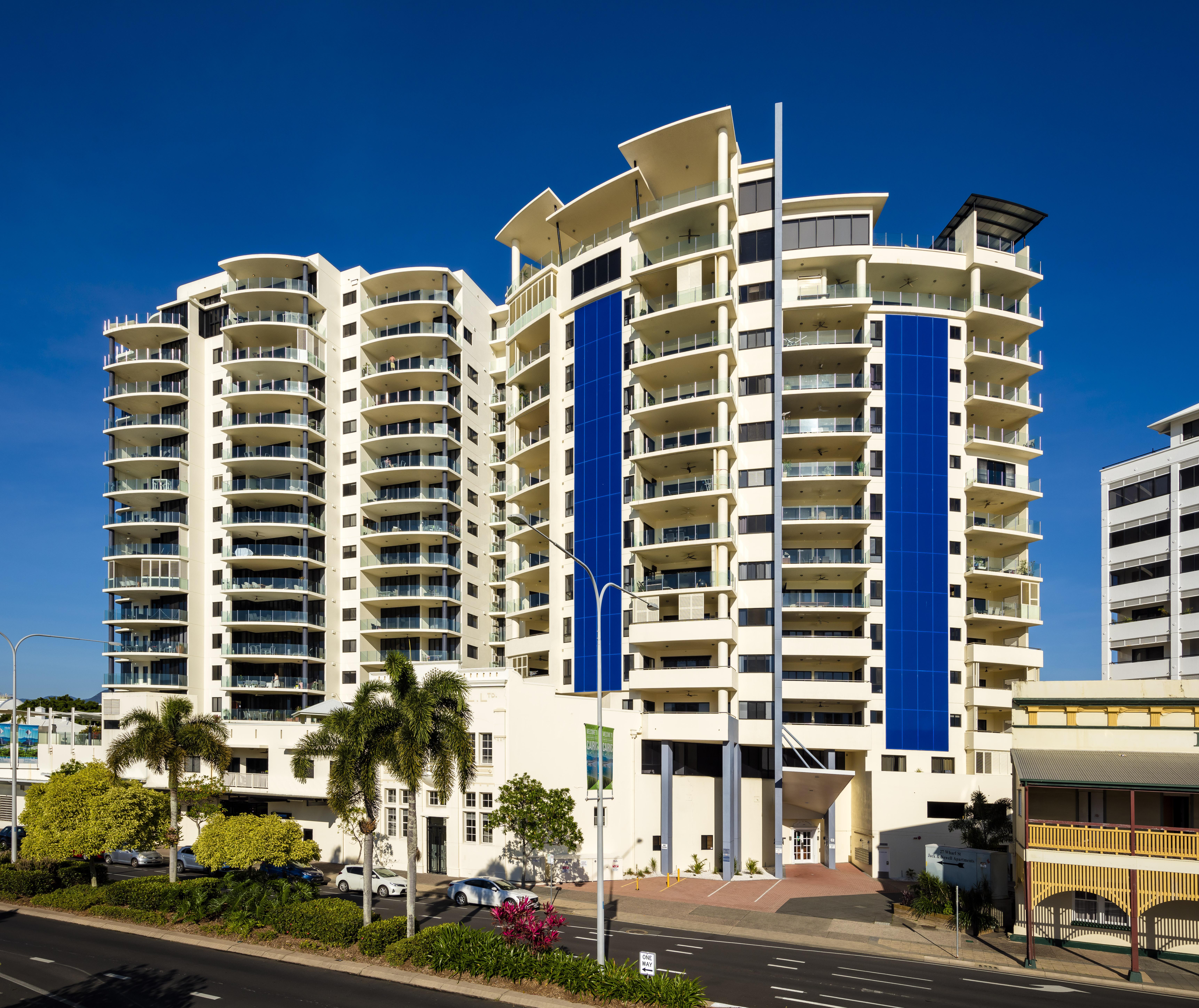 Jack And Newell Holiday Apartments Кэрнс Экстерьер фото