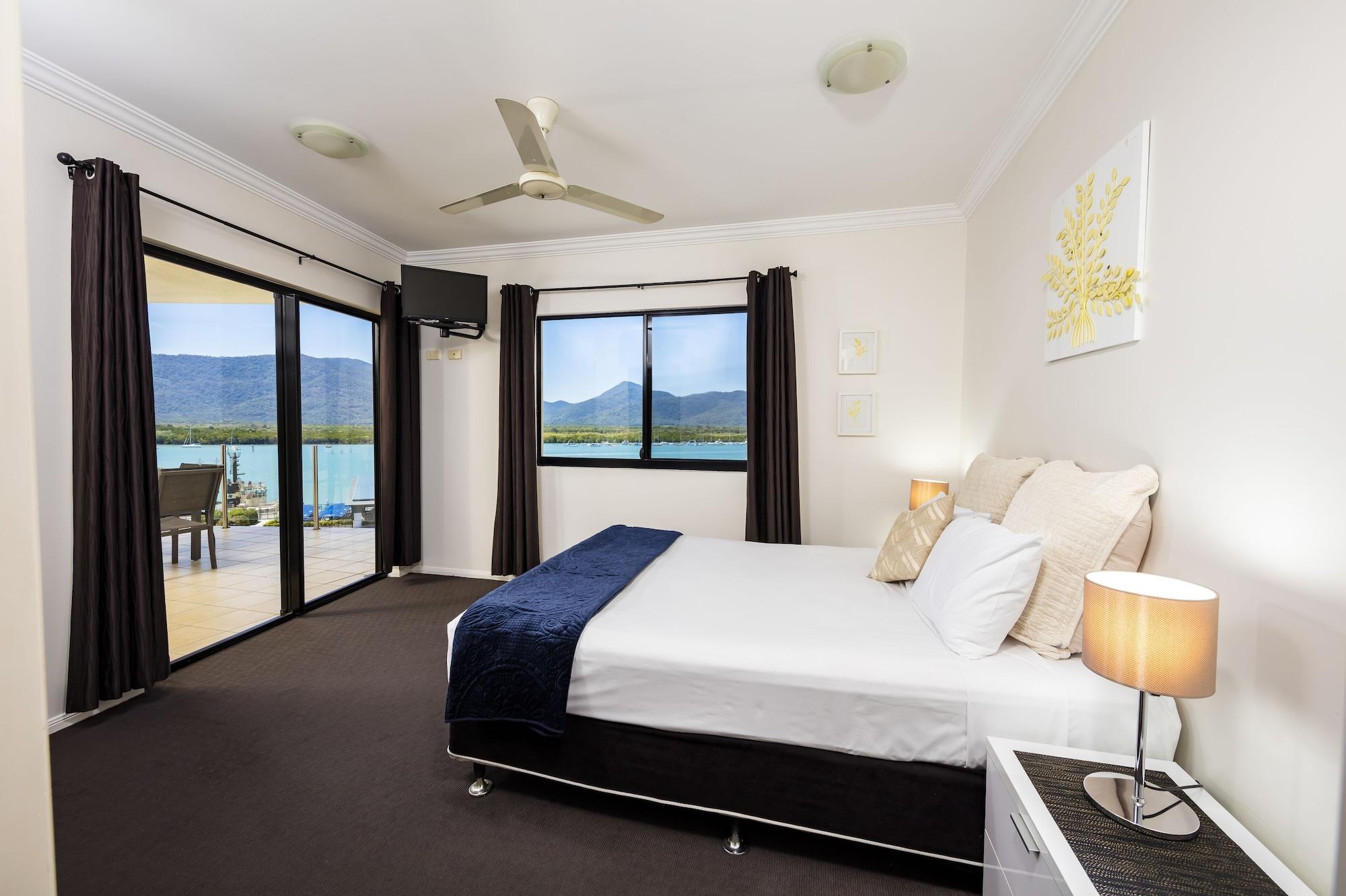 Jack And Newell Holiday Apartments Кэрнс Экстерьер фото