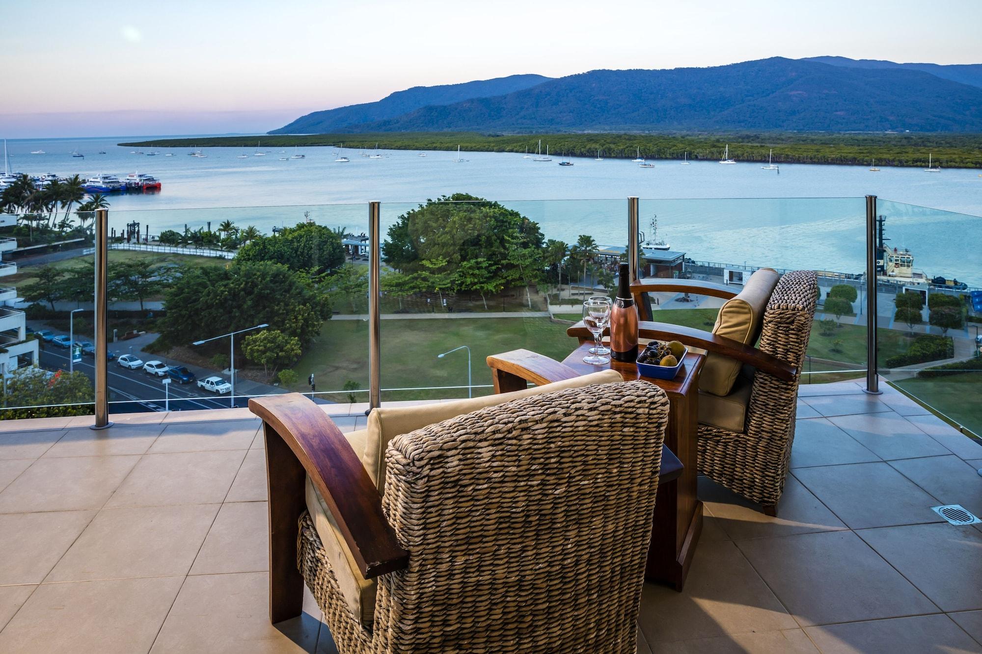 Jack And Newell Holiday Apartments Кэрнс Экстерьер фото