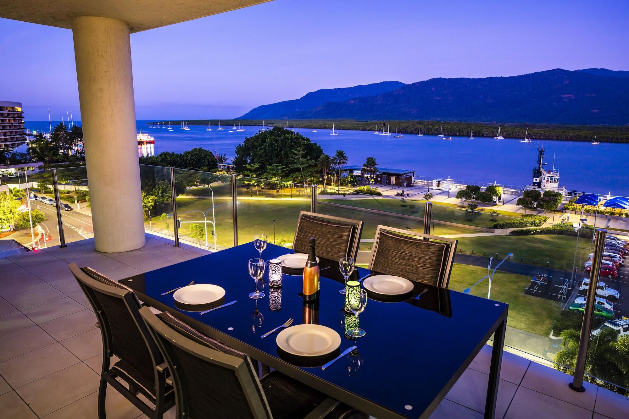 Jack And Newell Holiday Apartments Кэрнс Экстерьер фото
